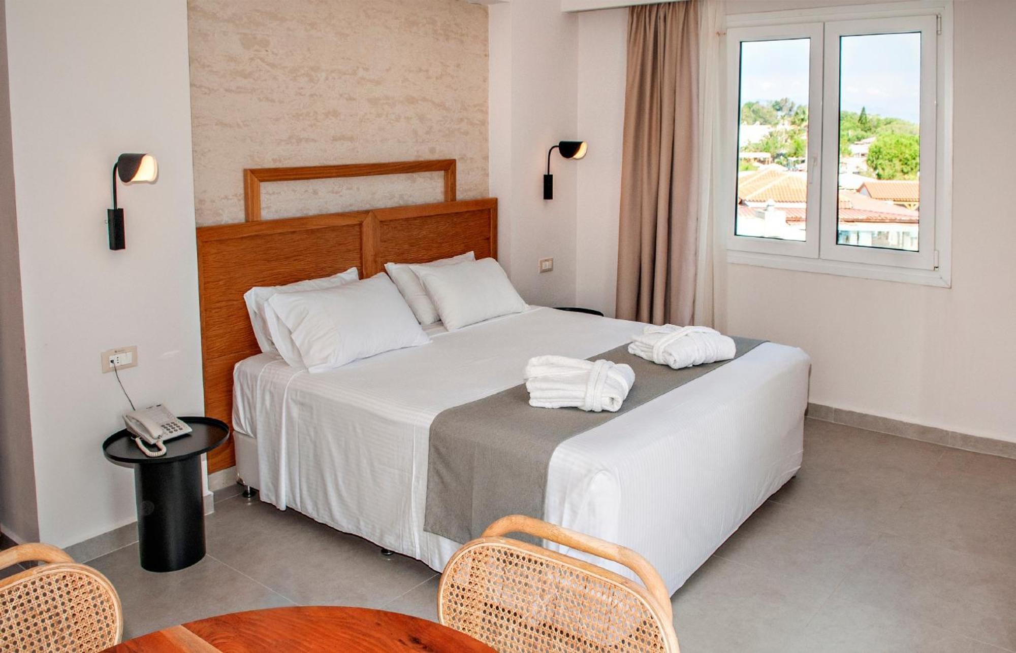 Alexandra Beach Hotel Nea Kydonia  Exterior photo